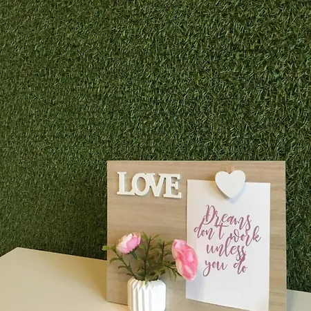Love 아파트 *